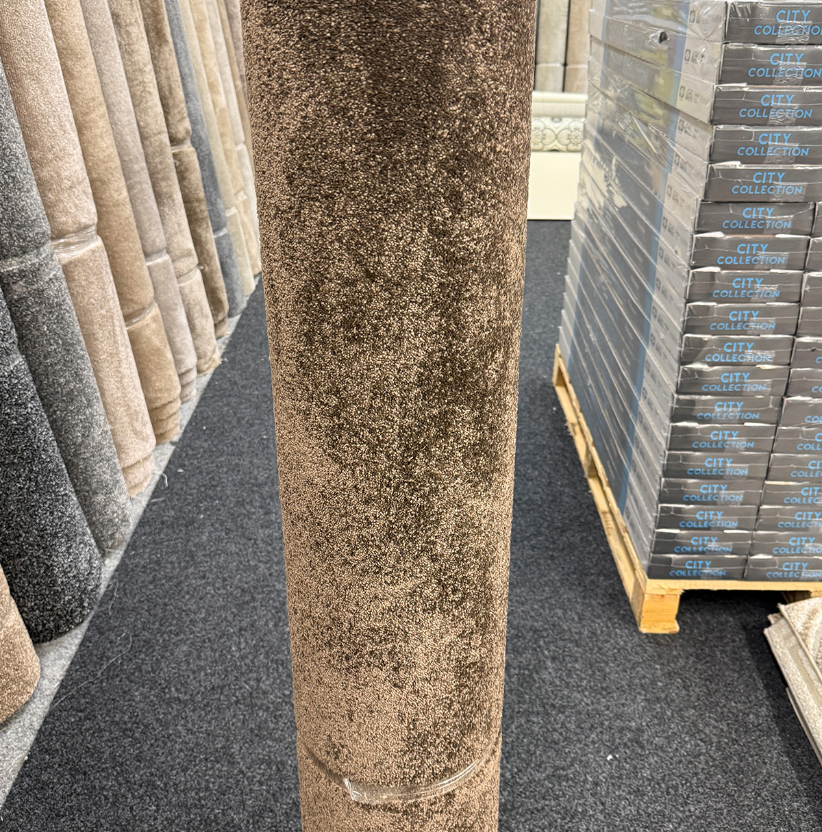 Amaze Walnut Carpet Roll End