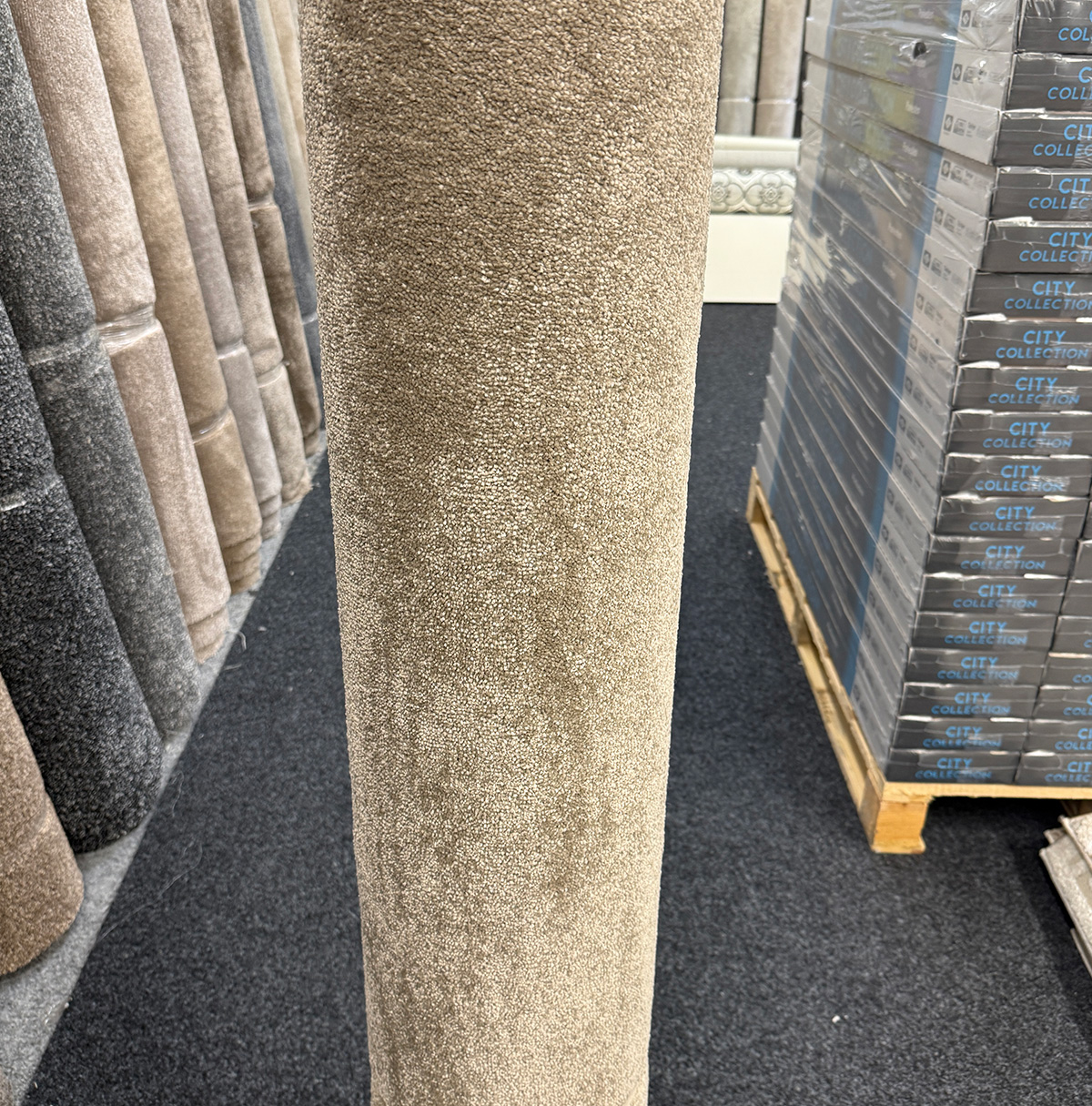 Amaze Oyster Carpet Roll End